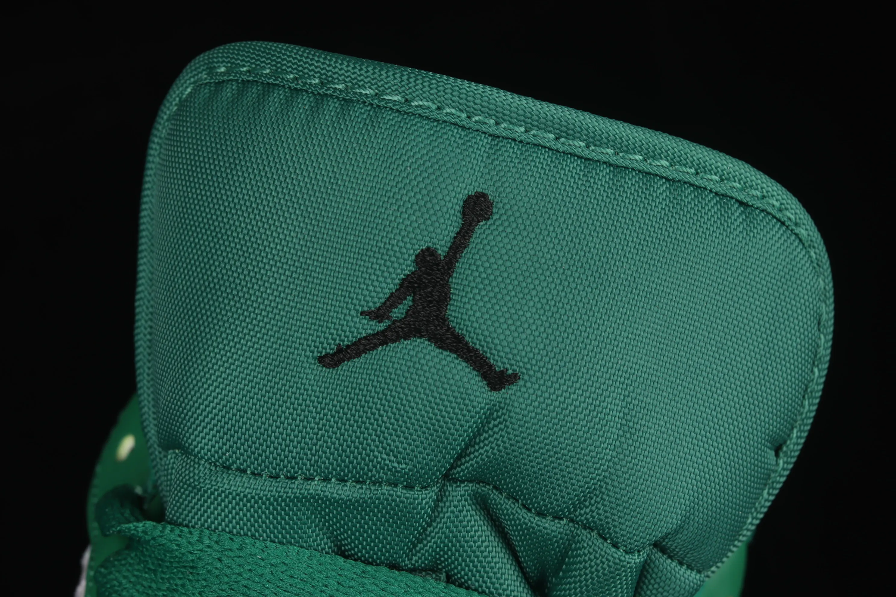 All categories Air Jordan Jordan series basketball shoes Air Jordan 1 Low G version pure original Air Jordan 1 Low AJ1 Joe 1 Celtics low-top cultural and leisure sports sneakers 553558-301